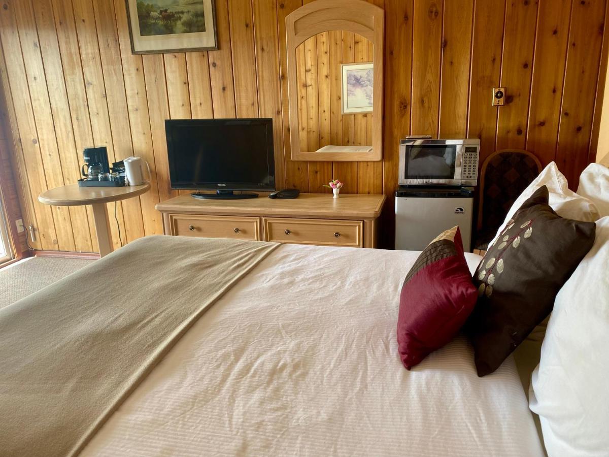 Motel Bo Radium Radium Hot Springs Zewnętrze zdjęcie