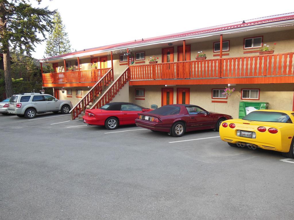 Motel Bo Radium Radium Hot Springs Zewnętrze zdjęcie
