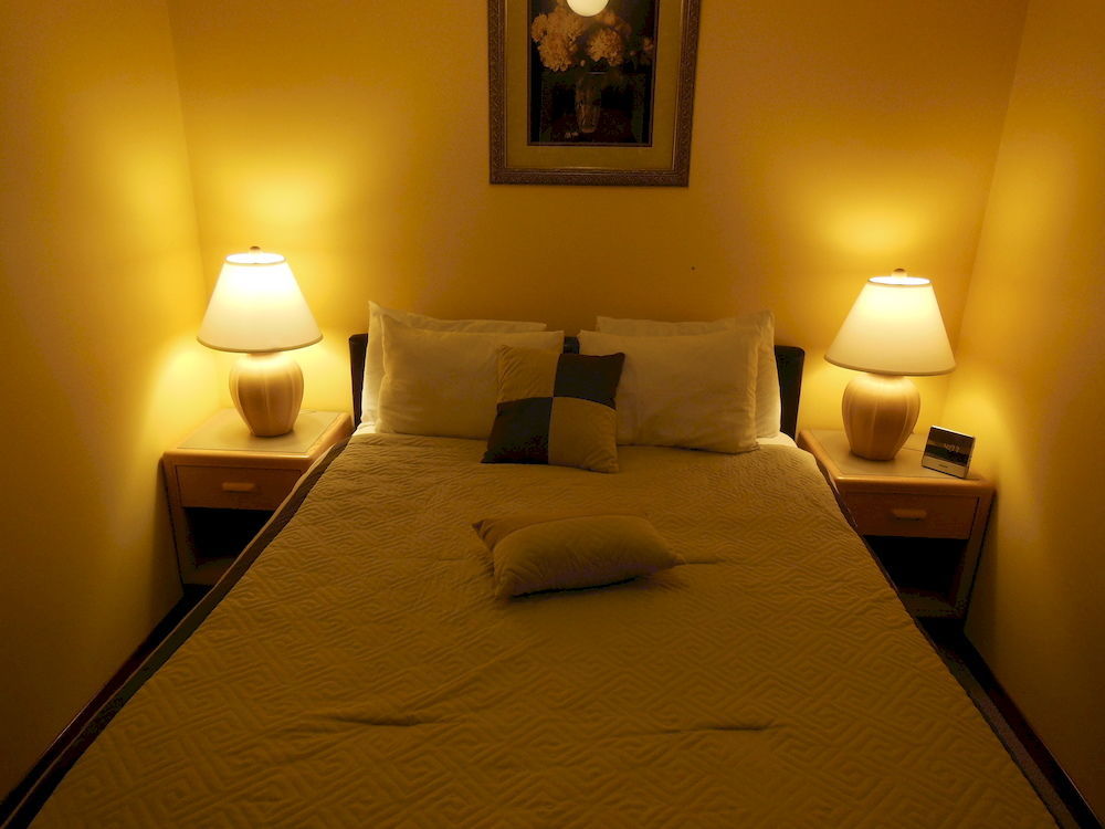 Motel Bo Radium Radium Hot Springs Zewnętrze zdjęcie